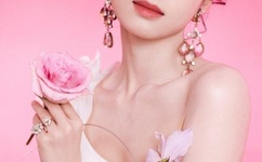 俄罗斯XX性幻女18